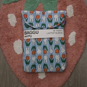 NWT BAGGU Miffy Tulip Laptop Sleeve